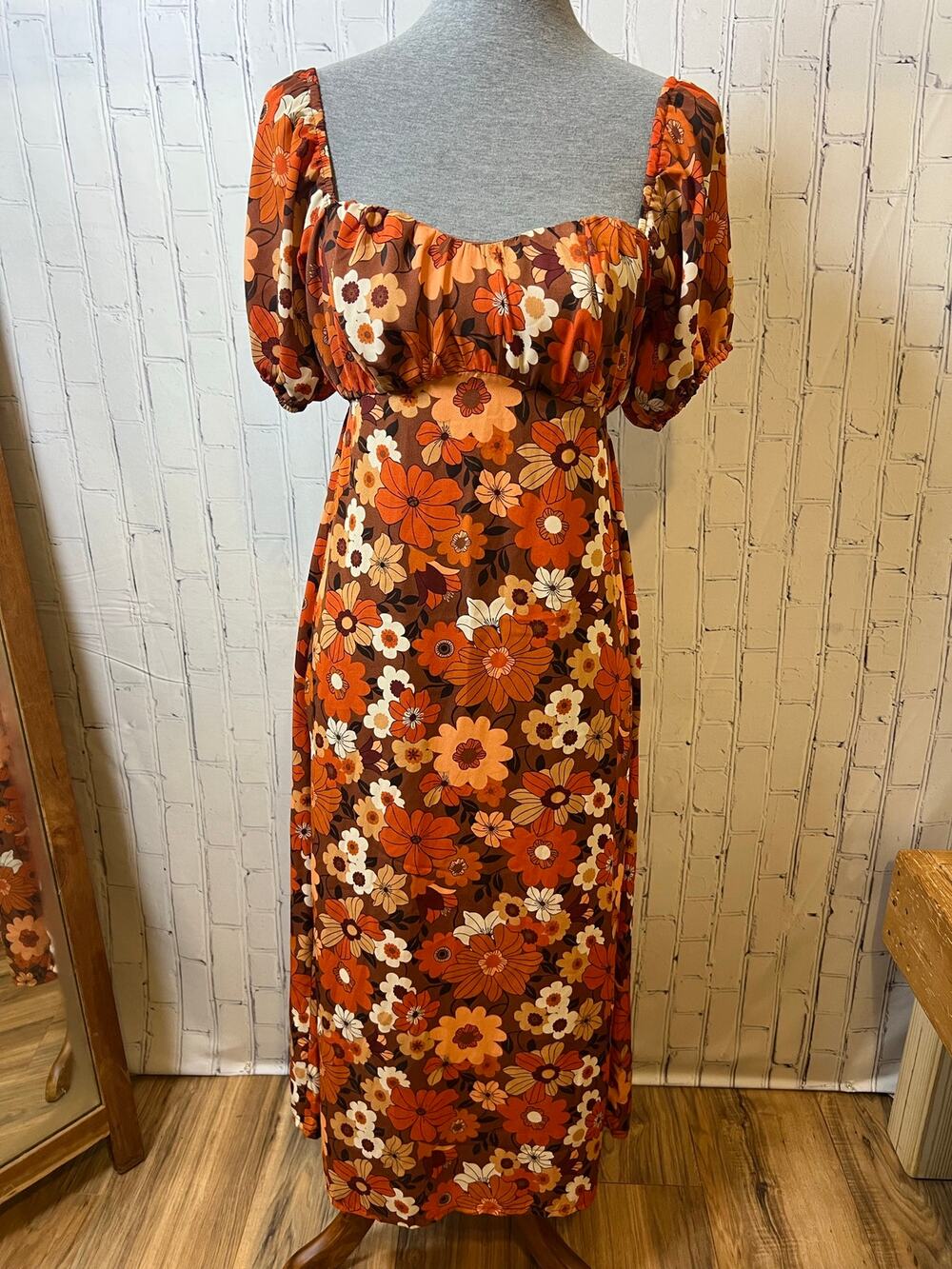 Max + Ash M 70s Retro Floral Maxi Dress Puff Sleeve Open Back Brown Orange